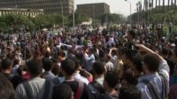 محكمة القاهرة للأمور المستعجلة: رئيس الجامعة قيما على تظاهرات الطلبة