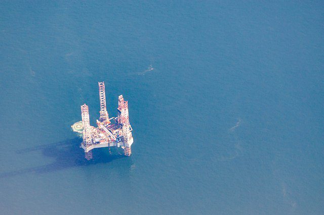التنقيب عن النفط: توتال تستعد لـ”قانا”… ولطرح بديل نوفاتيك