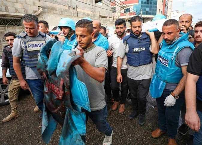 11شهيدًا ومفقودان وعشرات الجرحى للصحافة في غزة: “نتعهّد بتغطية الحرب حتى آخر قطرة دمّ”