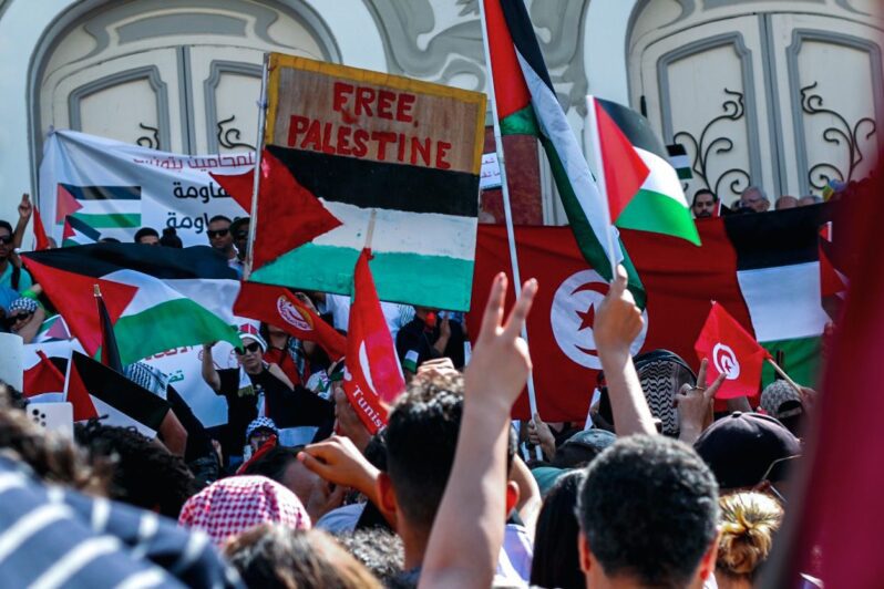 شوارع لا تكذب: لماذا شكّلت فلسطين قضية تعبئة دائمة في تونس؟