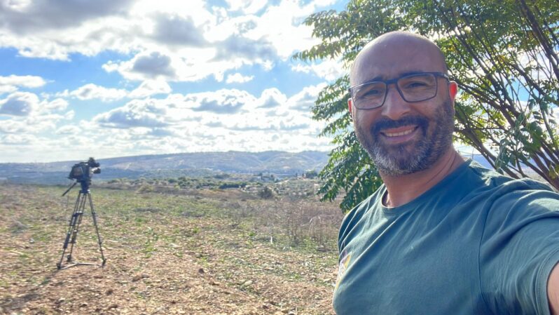 المصوّر المبتسم ربيع معماري: رجل العائلة والمهنة الذي قتلته إسرائيل