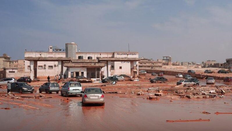 إعصار دانيال وكارثة انهيار سدّي درنة (1): استجابة رسمية مرتبكة
