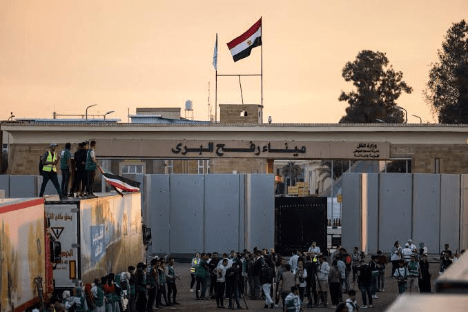 فتح معبر رفح… مصر متآمرة أم غير راغبة؟