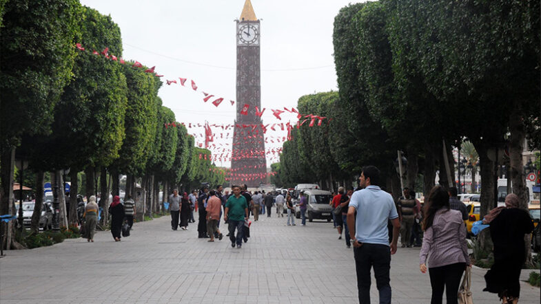 حكومة نجلاء بودن في تونس: بين حدود السياسة والإدارة